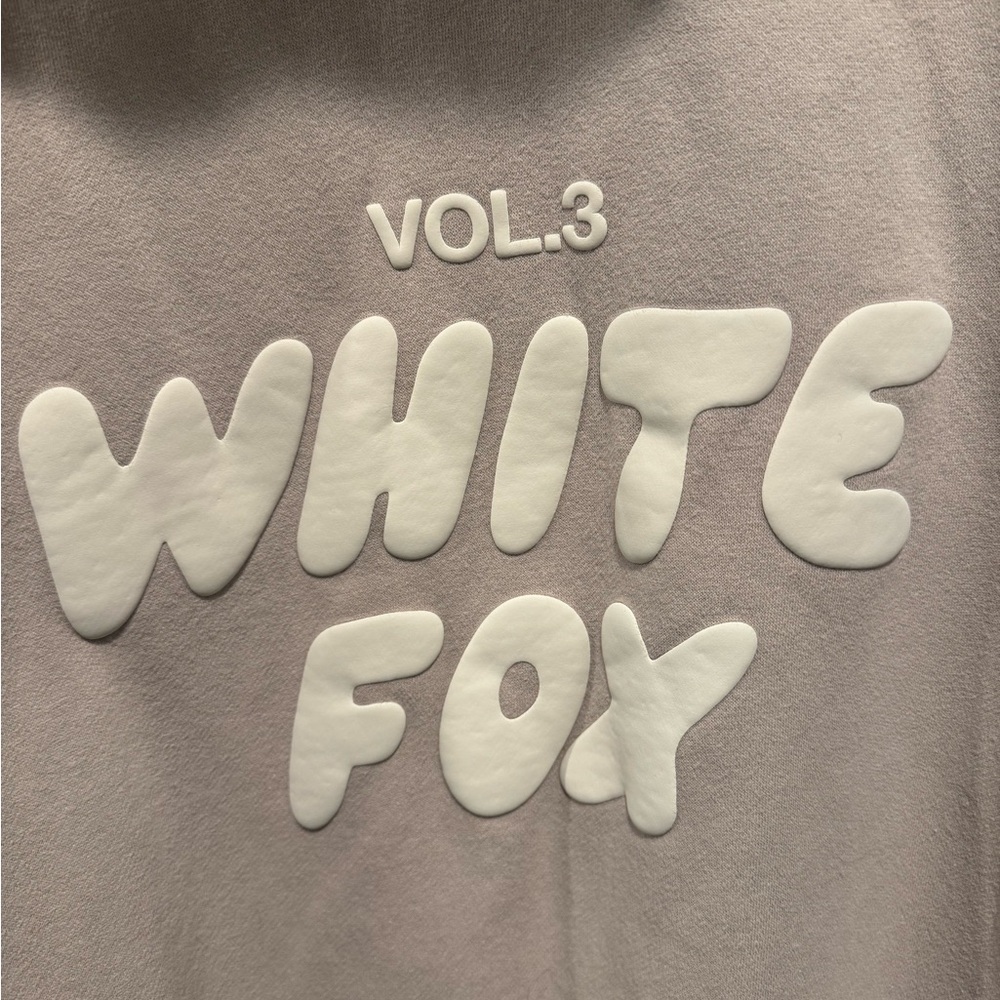 White Fox Hoodie Light Gray Size L/XL - Picture 12 of 14